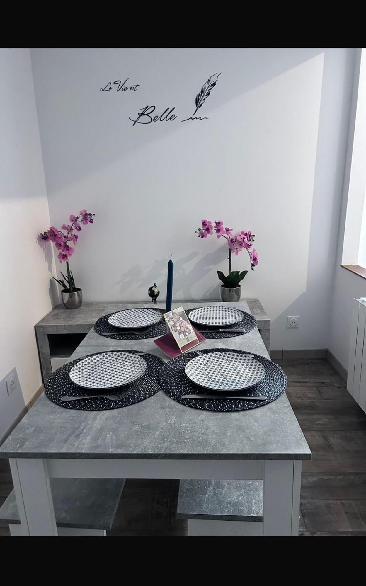 Apparthotel Poitiers Bagian luar foto